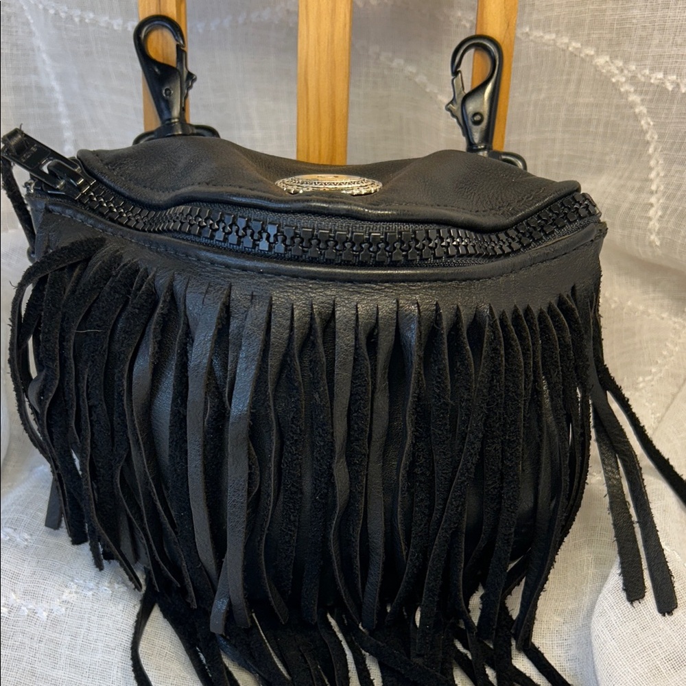 Handmade NWOT leather made in USA vintage bike bag with silver medallion